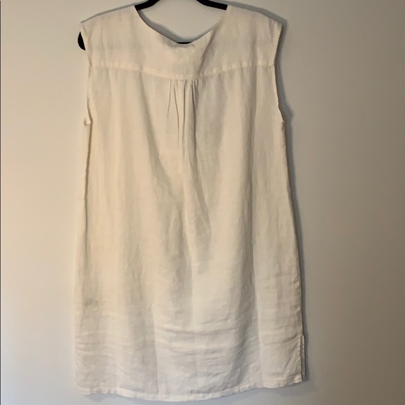 Pretty Linen Tunic - Picture 3 of 6